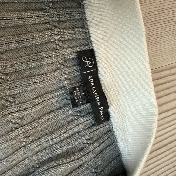 Adrianna Papell Gray and Cream Cardigan - Picture 4 of 4
